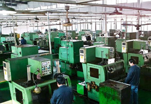 Manufacturing-Equipment-d